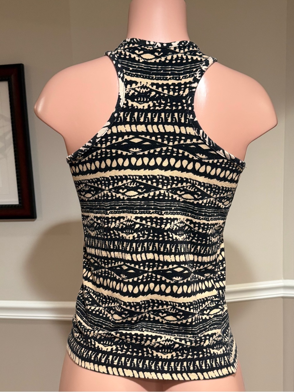 Black & Cream Patterned Racerback Tank Top - Picture 2 of 3